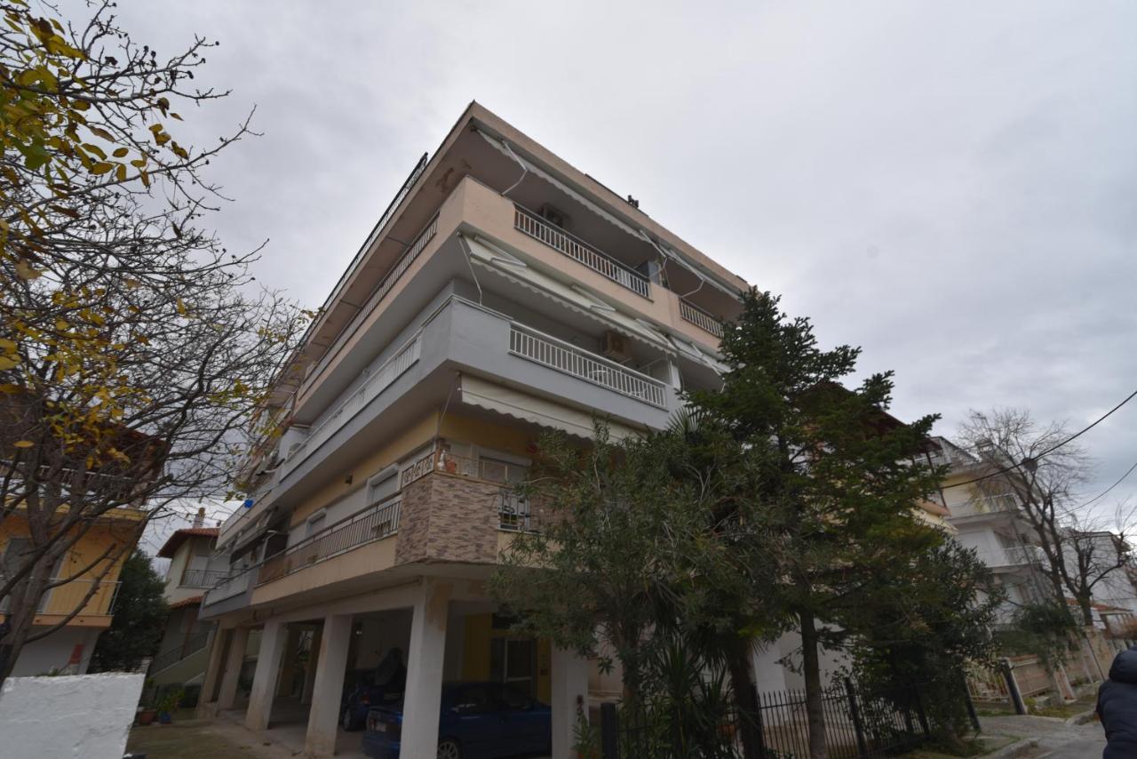 Emi'S Beach Apartment Nea Kallikrateia Zewnętrze zdjęcie